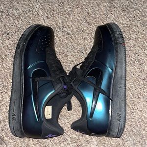 Air Force 1 foamposite court purple